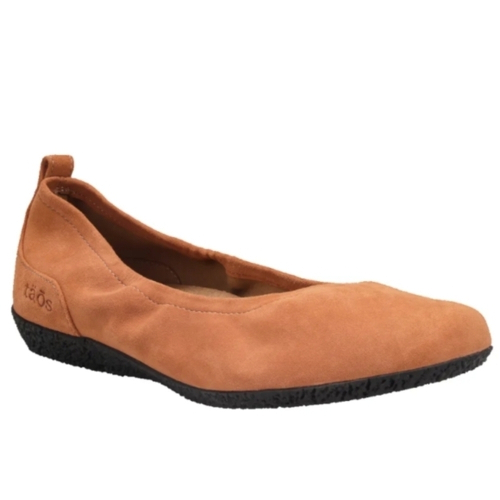 Taos Footwear Chit Chat Suede Skimmer Flat Terracotta Orange  Women's 6.5